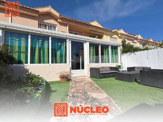 Casa adosada en Venta en El Grao