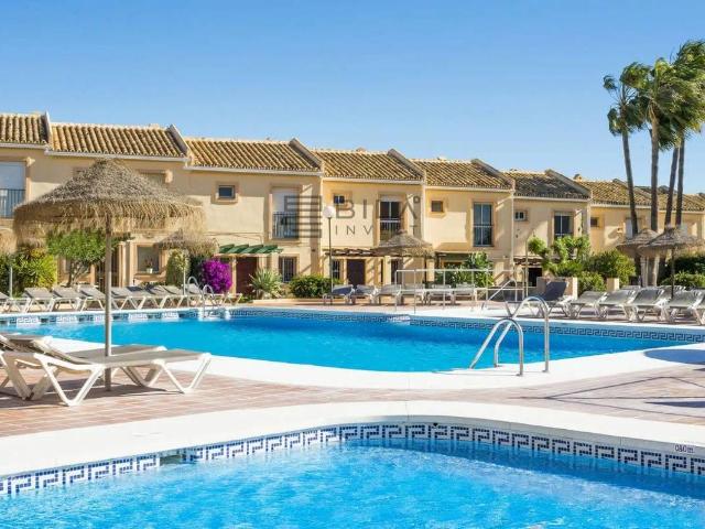 Casa adosada en Venta en El Faro de Calaburra Chaparral