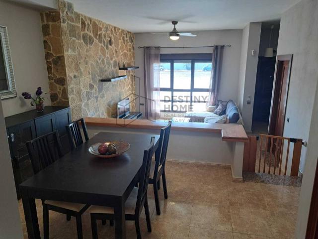 Casa adosada en Venta en El Matorral
