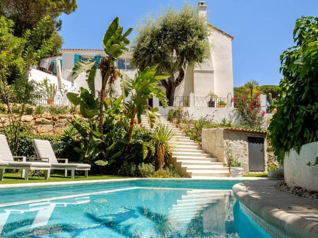Casa adosada en Venta en El Madroñal