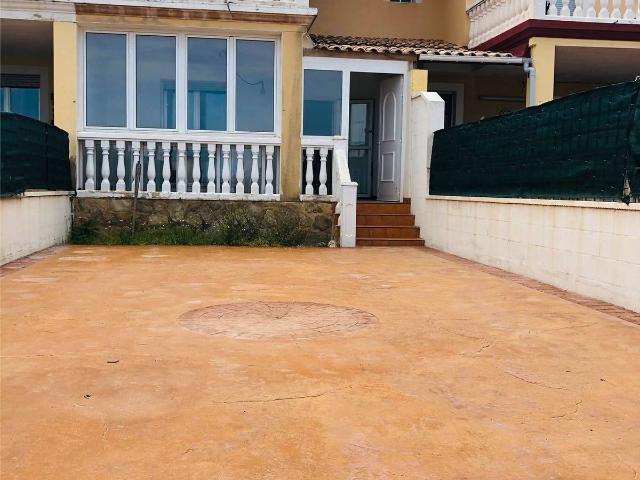 Casa adosada en Venta en El Marenyet