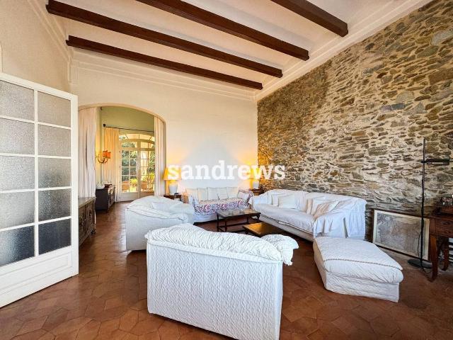 Casa adosada en Venta en El Port de la Selva
