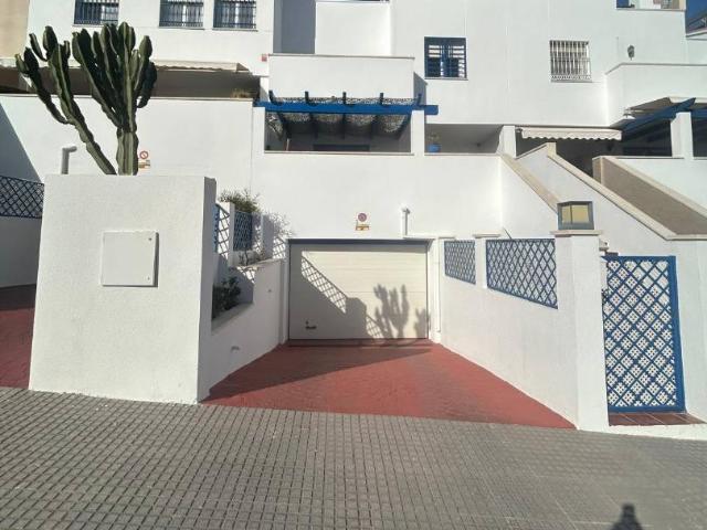 Casa adosada en Venta en El Pinar Palacio de Congresos