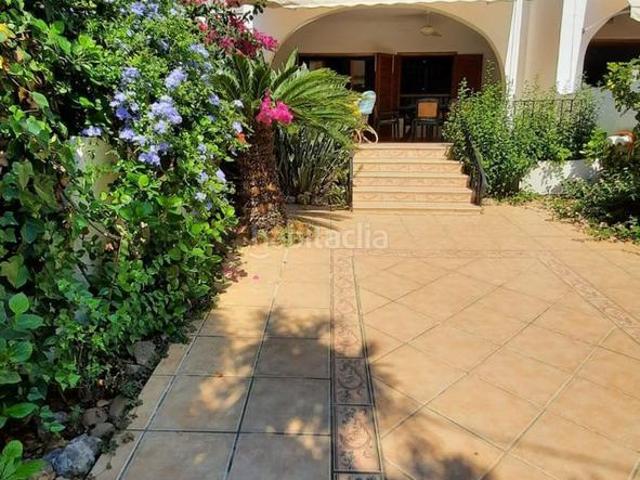 Casa adosada en venta en El Puig de Santa Maria, Playa del Puig. URBANITZACIÓ PLAYPUIG LES MARINES, 2 FASE, NÚMERO 22. Casas adosadas El Puig de Santa.