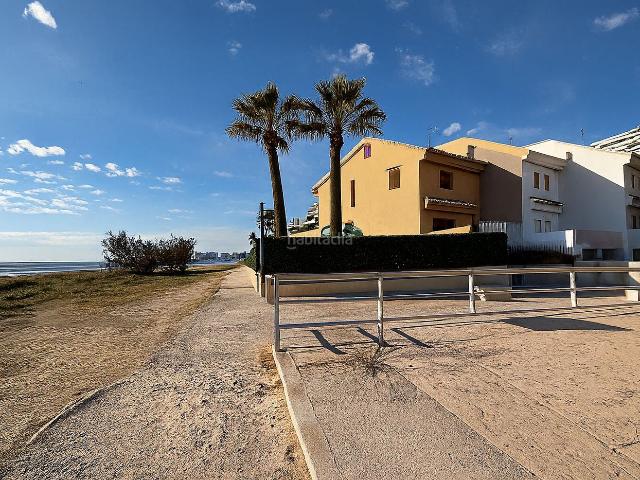 Casa adosada en venta en El Puig de Santa Maria, Playa del Puig. Casas adosadas El Puig de Santa.