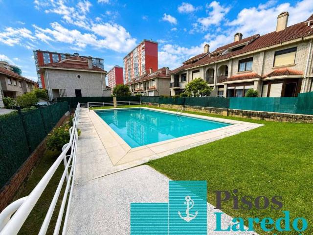 Casa adosada en Venta en El Puntal
