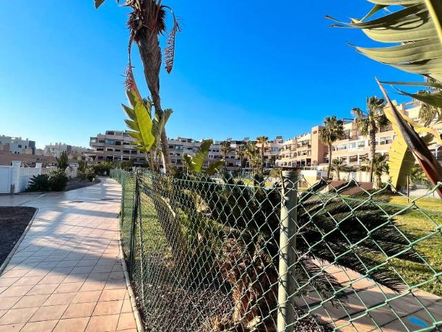 Casa adosada en Venta en El Toyo
