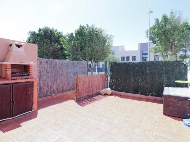 Casa adosada en Venta en El Toyo