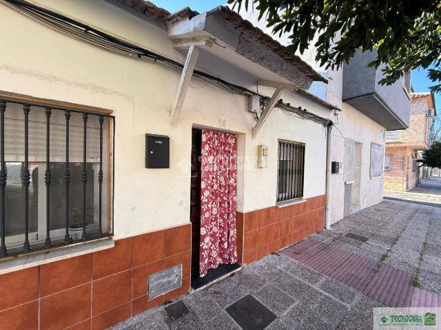 Casa adosada en Venta en El Torreón Los Ángeles El Pilar
