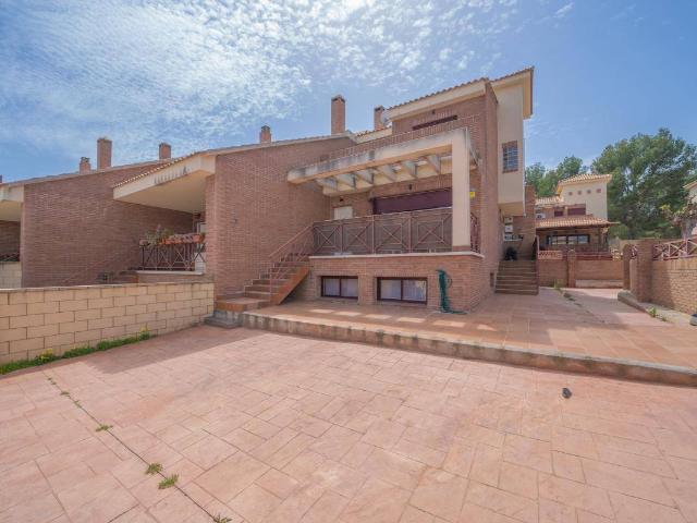 Casa adosada en Venta en El Tossal Bello Horizonte