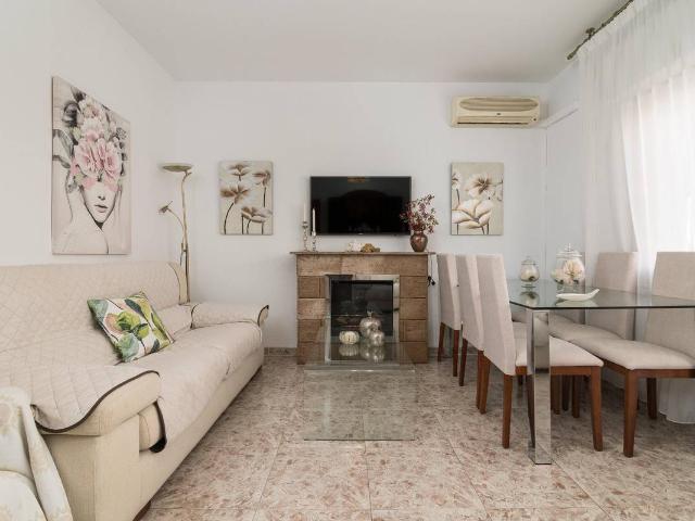 Casa adosada en Venta en El Tejar Hacienda Bizcochero