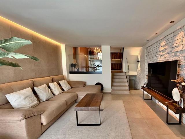 Casa adosada en venta en Elche Elx, Altabix. Casas adosadas Elche.