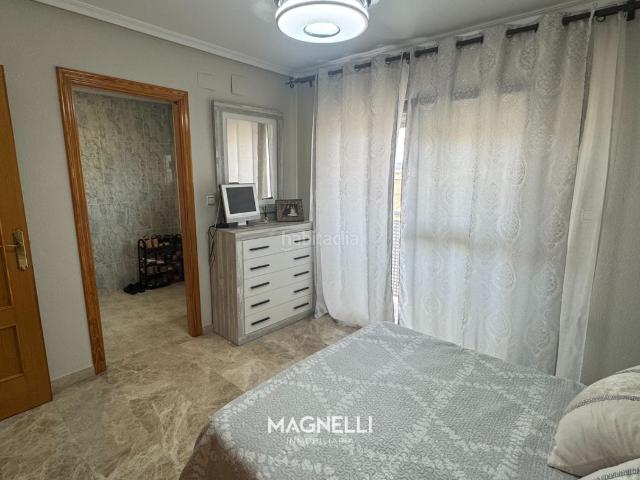 Casa adosada en venta en Elda, San Crispín Huerta Nueva Estación. Casas adosadas.
