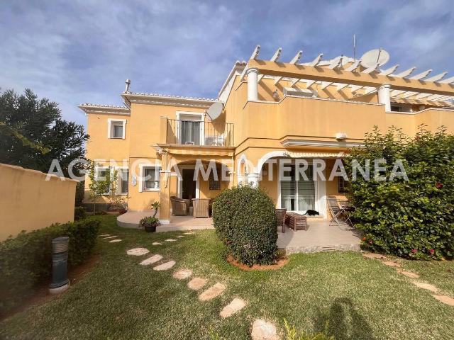 Casa adosada en Venta en Els Poblets