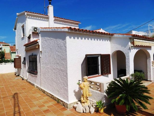 Casa adosada en Venta en Els Poblets