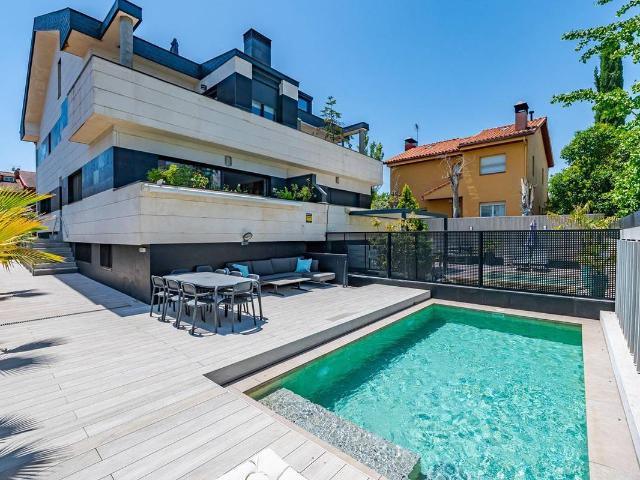 Casa adosada en Venta en Estación