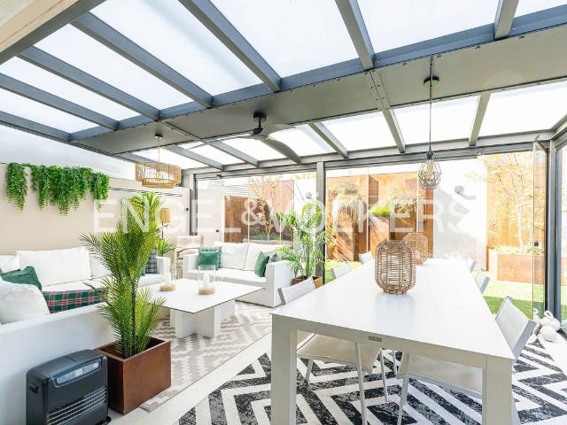 Casa adosada en Venta en Estación