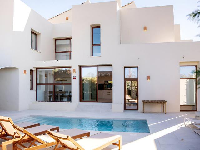 Casa adosada en venta en Estepona, Cancelada. Casa Adosada en Cancelada. Casas adosadas.