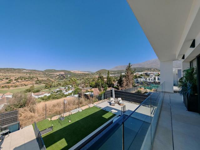 Casa adosada en venta en Estepona, Centro. Casas adosadas.