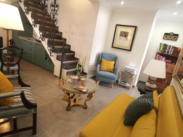 Casa adosada en venta en Estepona, Centro. Preciosa casa en el corazon de Estepona. Casas adosadas.