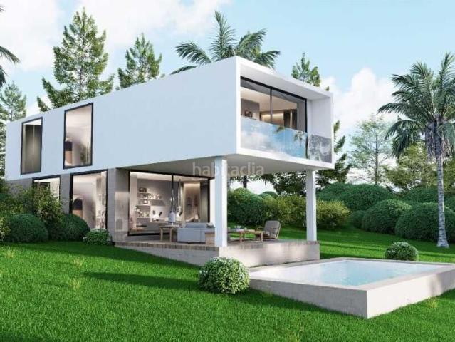 Casa adosada en venta en Estepona, Estepona Golf. Casas adosadas.