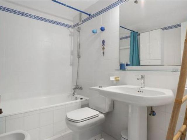 casa adosada en Venta en Estepona. LEPV T4651