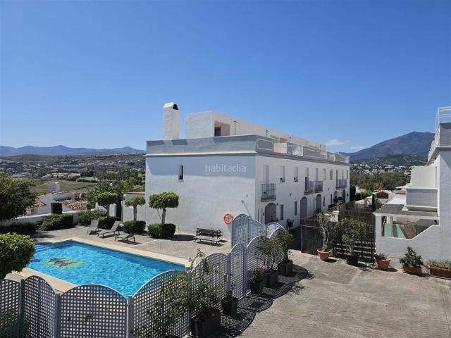 Casa adosada en venta en Estepona, Nueva Atalaya. Casas adosadas.