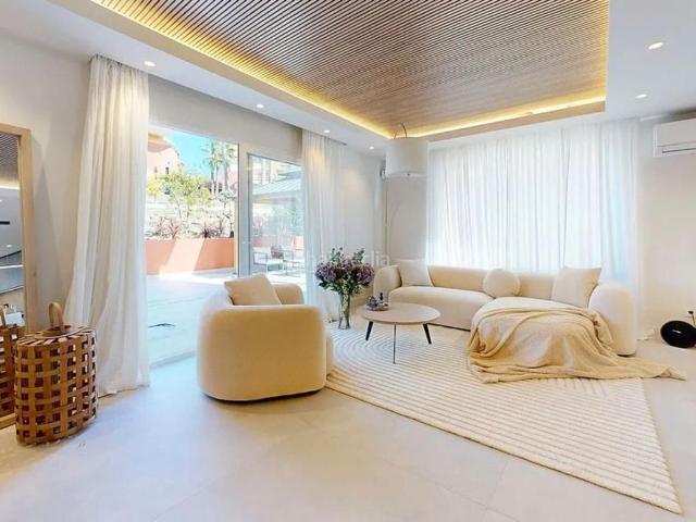 Casa adosada en venta en Estepona, Nueva Atalaya. Casas adosadas.