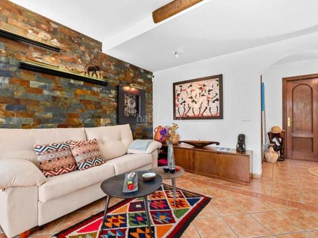 Casa adosada en venta en Estepona, Seghers. Amplia vivienda pareada con vistas al mar en Seghers, Estepona. Casas adosadas.