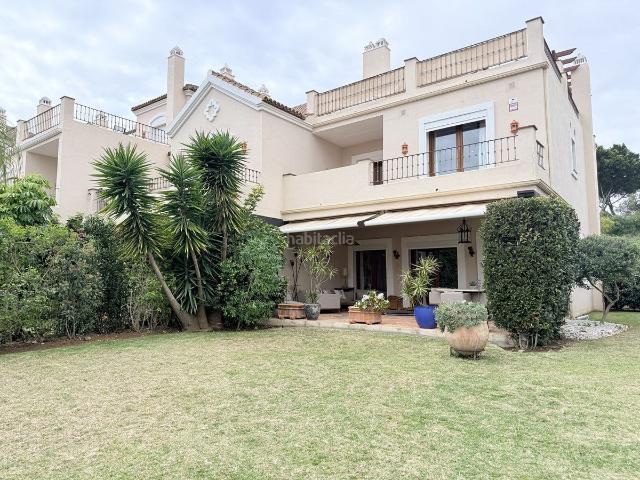 Casa adosada en venta en Estepona, Paraiso Barronal. Casas adosadas.