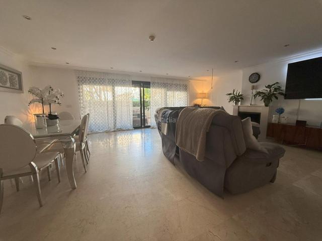 Casa adosada en venta en Estepona, Parque Central. Casas adosadas.