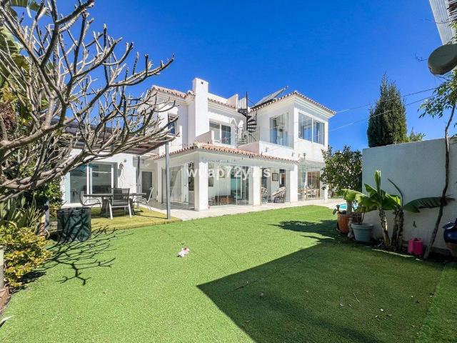 Casa adosada en venta en Estepona, Villacana Costalita Saladillo. Casas adosadas.