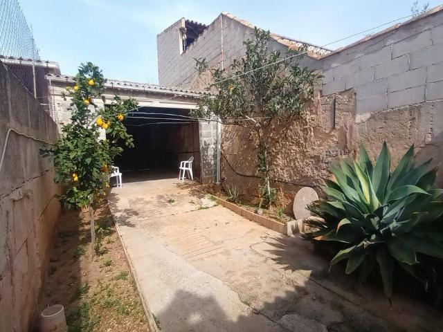 Casa adosada en Venta en Es Llombards