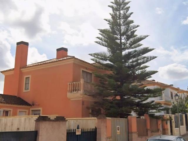 Casa adosada en Venta en Espartinas Pueblo