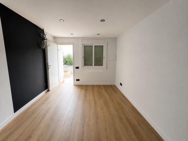 Casa adosada en venta en Esparreguera, Mas d´en Gall. OPORTUNIDAD CASA REFORMADA A ESTRENAR ADOSADA EN MAS DEN GALL. Casas adosadas.