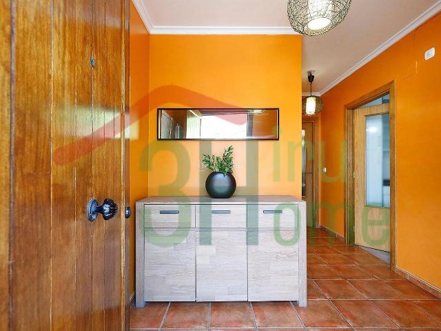 Casa adosada en venta en Etxalar. Casa adosada en Etxalar. Casas adosadas.