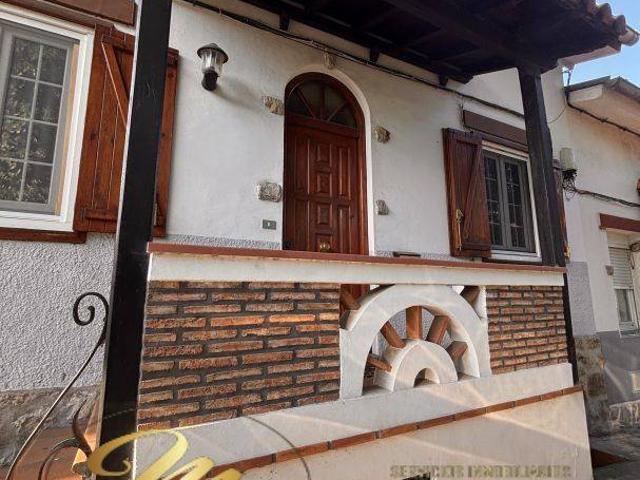 Casa adosada en Venta en Etxebarri