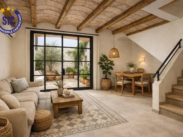Casa adosada en Venta en Foios