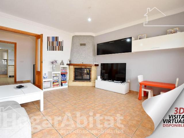 Casa adosada en venta en Font d´En Carròs la. ADOSADO SEMINUEVO CON GARAJE, BALCÓN Y TERRAZA. Casas adosadas Font d´En Carròs.