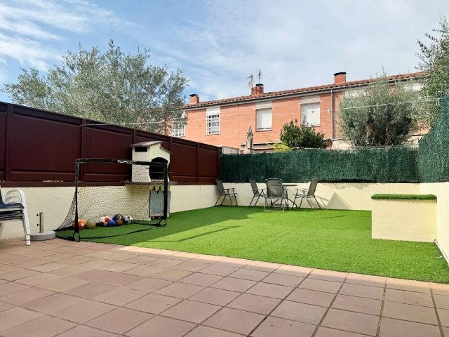 Casa adosada en Venta en Fontajau Sant Ponç