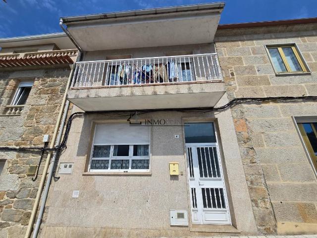 Casa adosada en Venta en Forcarei