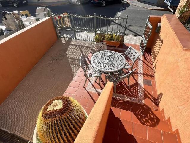 Casa adosada en venta en Formentera del Segura. Casas adosadas Formentera del.