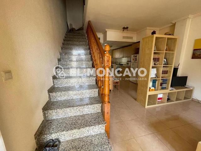 Casa adosada en venta en Formentera del Segura. Casas adosadas Formentera del.