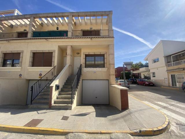 Casa adosada en venta en Formentera del Segura. Casas adosadas Formentera del.