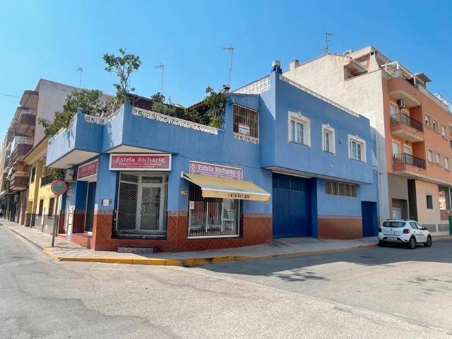 Casa adosada en Venta en Formentera del Segura