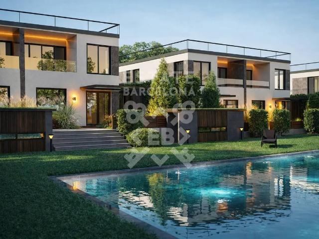 Casa adosada en Venta en Fenals