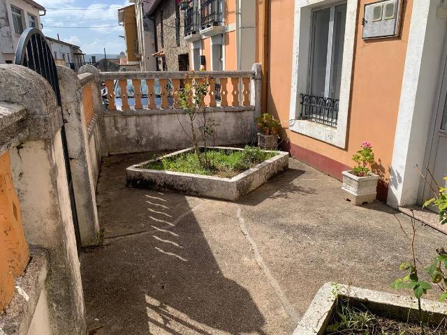 Casa adosada en Venta en Fene