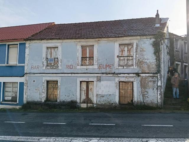 Casa adosada en Venta en Fene