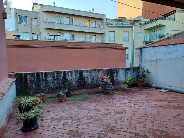 Casa adosada en venta en Figueres, de 69 m² 4 habitaciones por 179.000