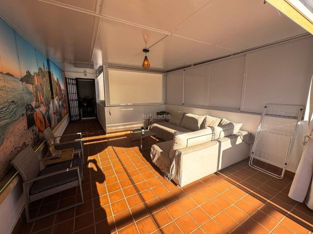 Casa adosada en venta en Finestrat, Golf Bahía. Casa adosada reformada con amplia terraza y vistas a Benidorm y al mar. Casas adosadas.